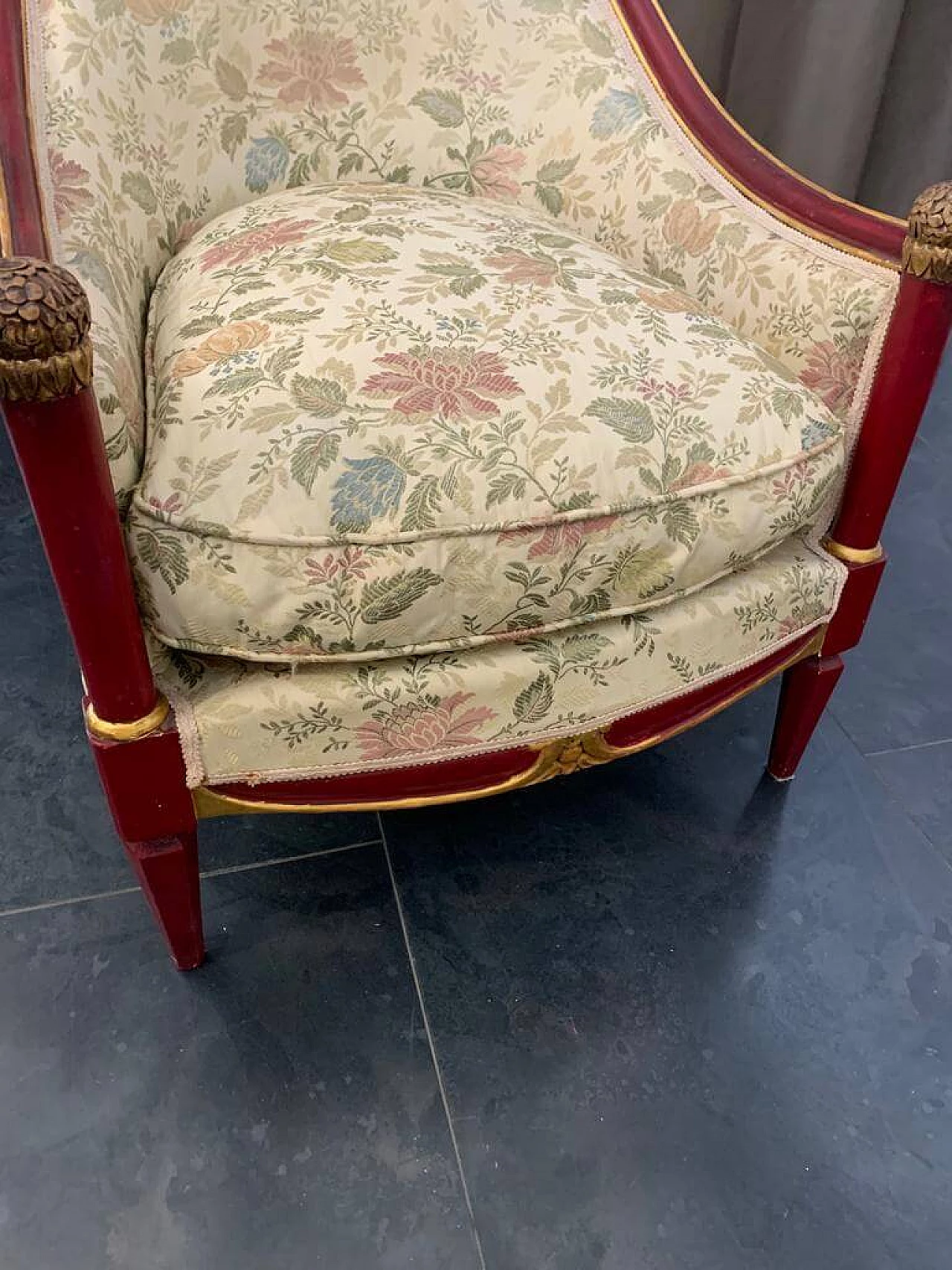 Divano e coppia di poltrone laccate rosse Art Déco, anni '30 1444069