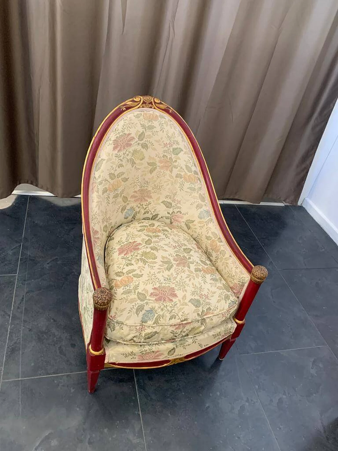 Divano e coppia di poltrone laccate rosse Art Déco, anni '30 1444074