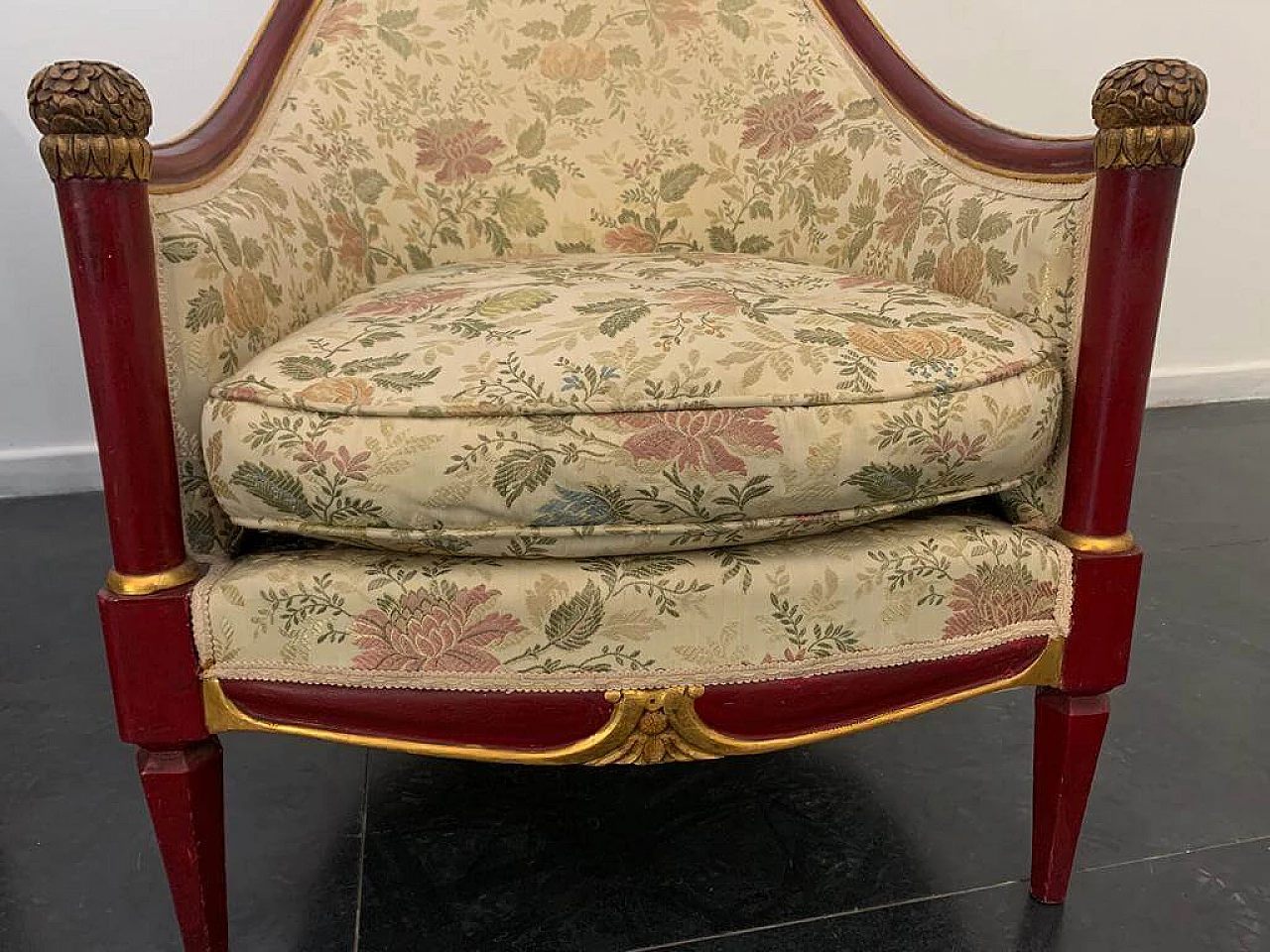 Pair of Art Deco red lacquered armchairs with carved details, 1930s 1444166