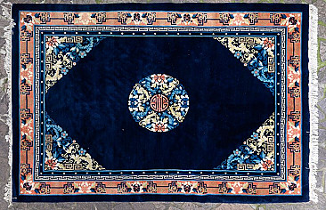 Carpet with floral decoration, China, 20th century