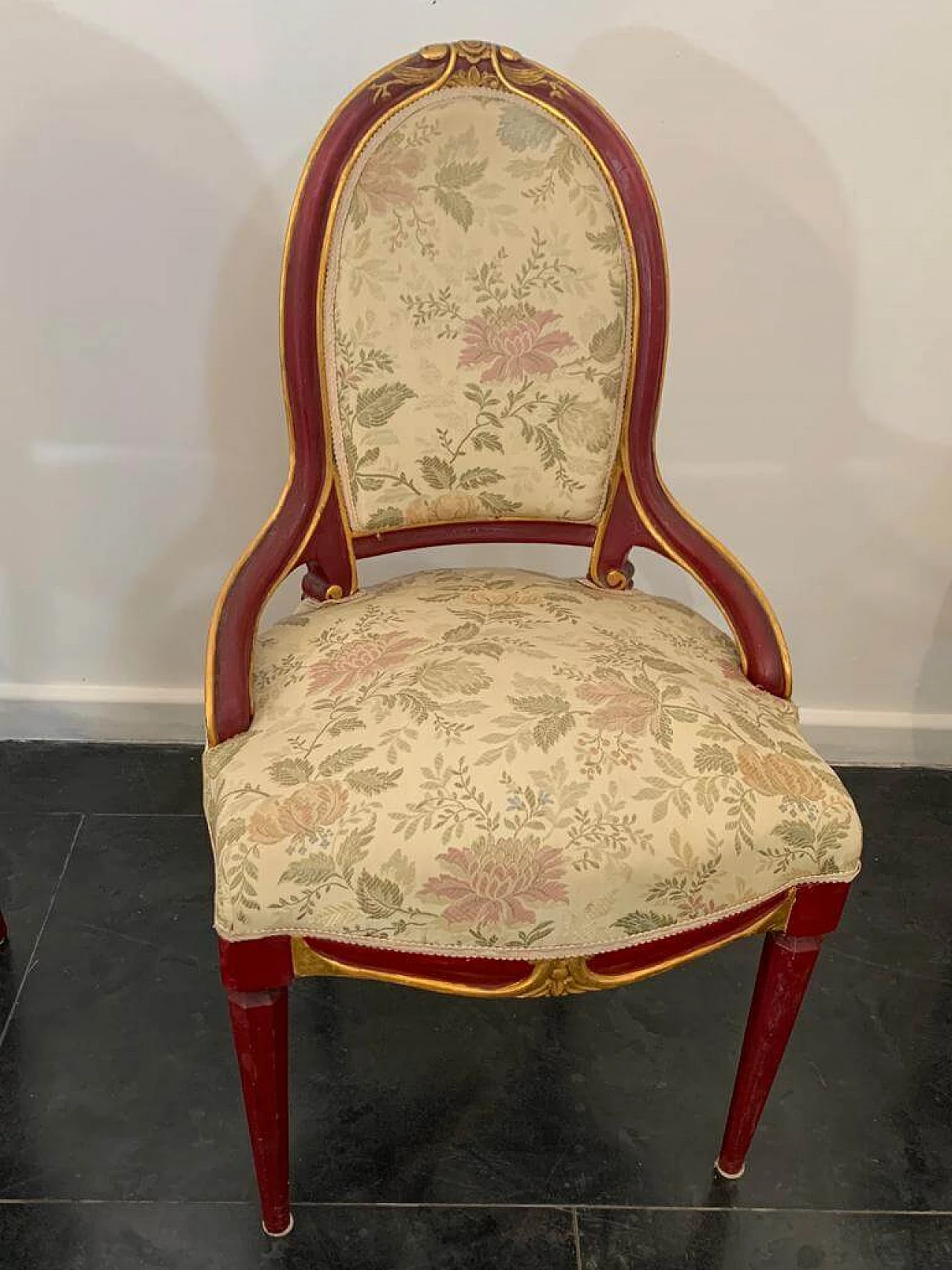 4 Chairs in lacquered wood and gold leaf, 1930s 1444240