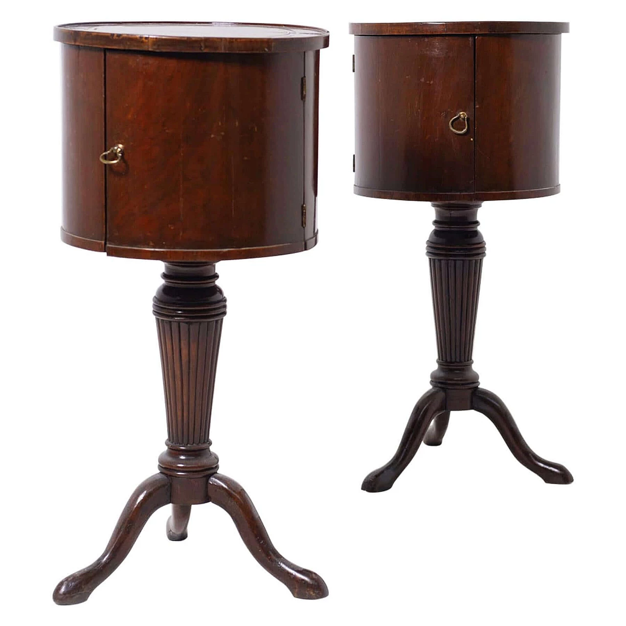 Coppia di tavolini da caffè in stile vittoriano in legno e ottone, del '800 1444363