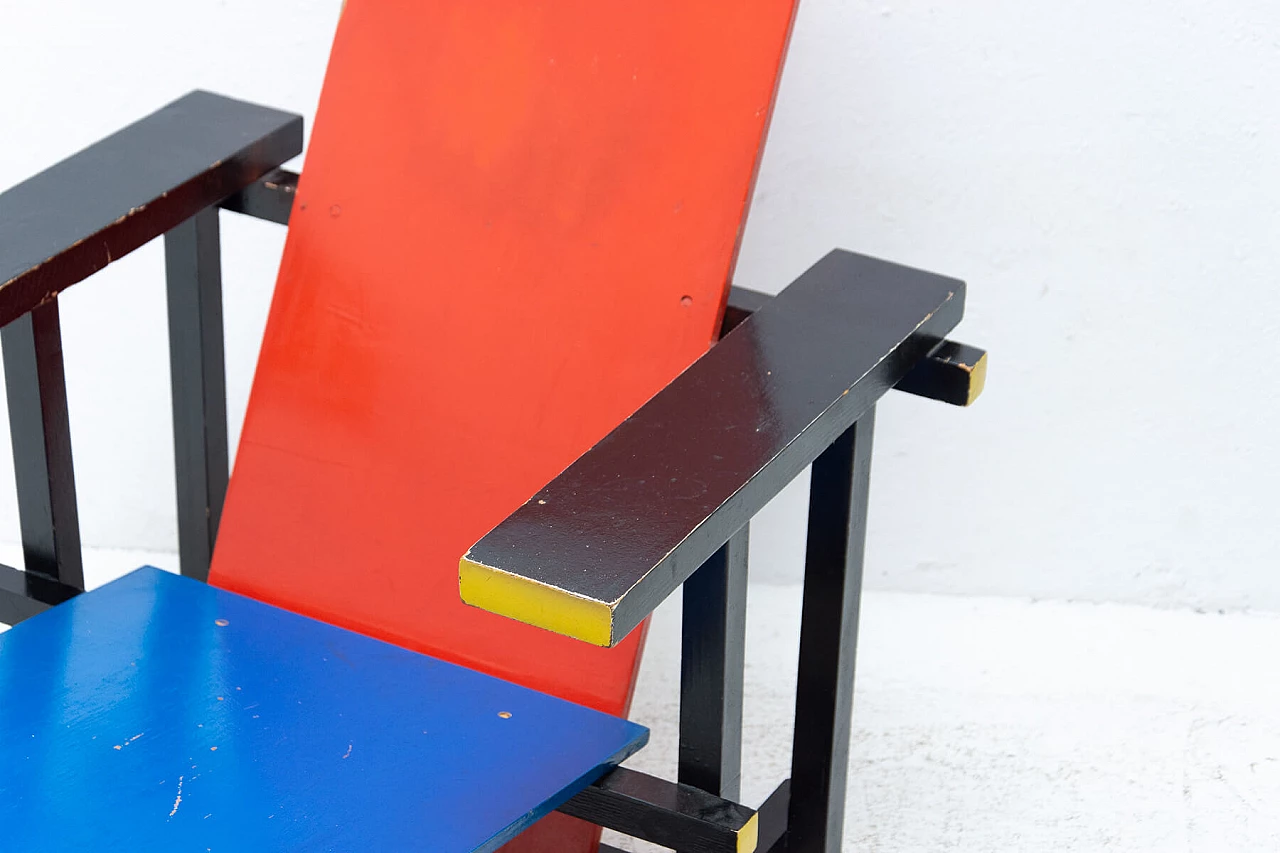 Lacquered wood Red and Blue chair by Gerrit Rietveld, 1970s 1445745