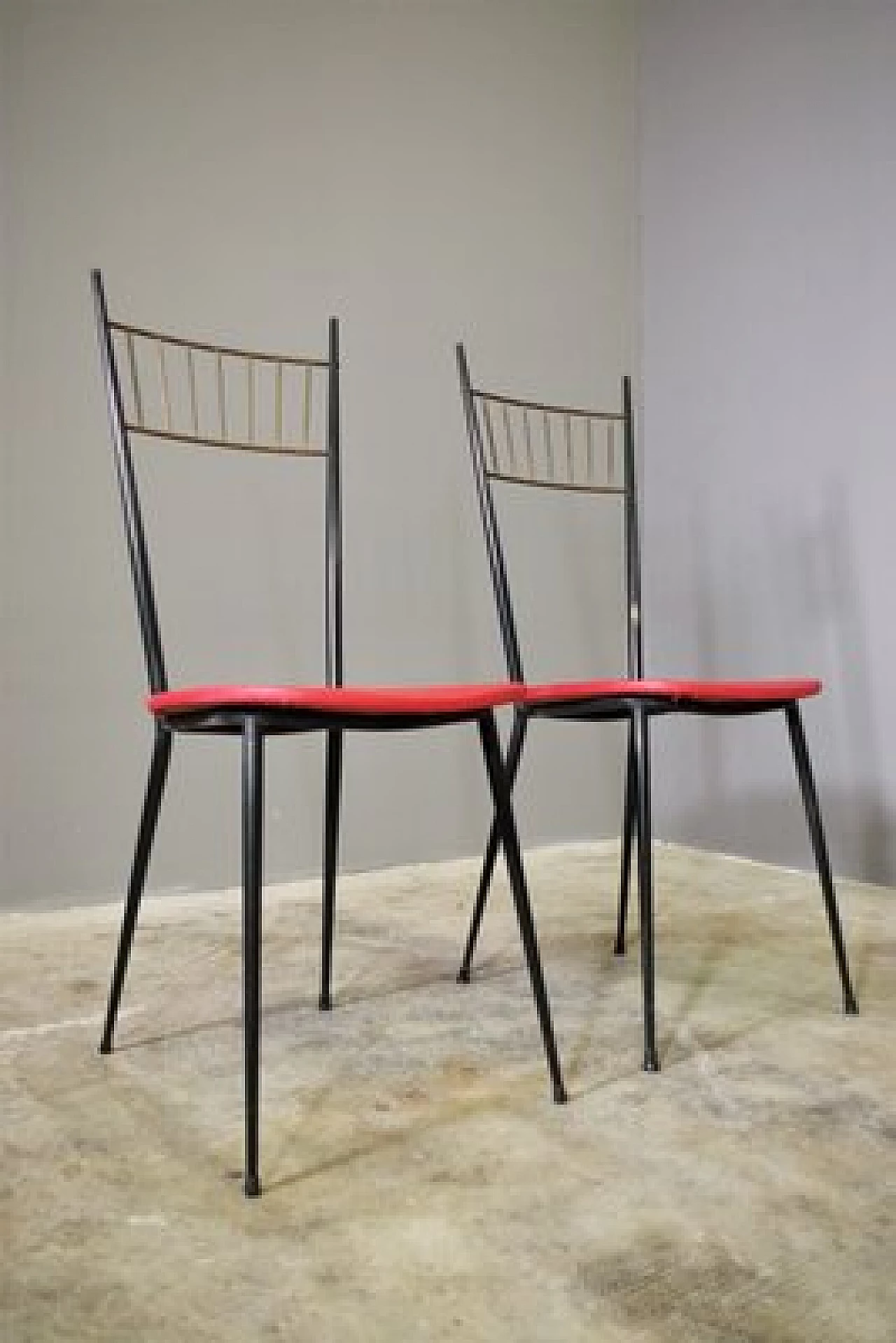 6 Iron and red leatherette chairs, 1950s 1447274