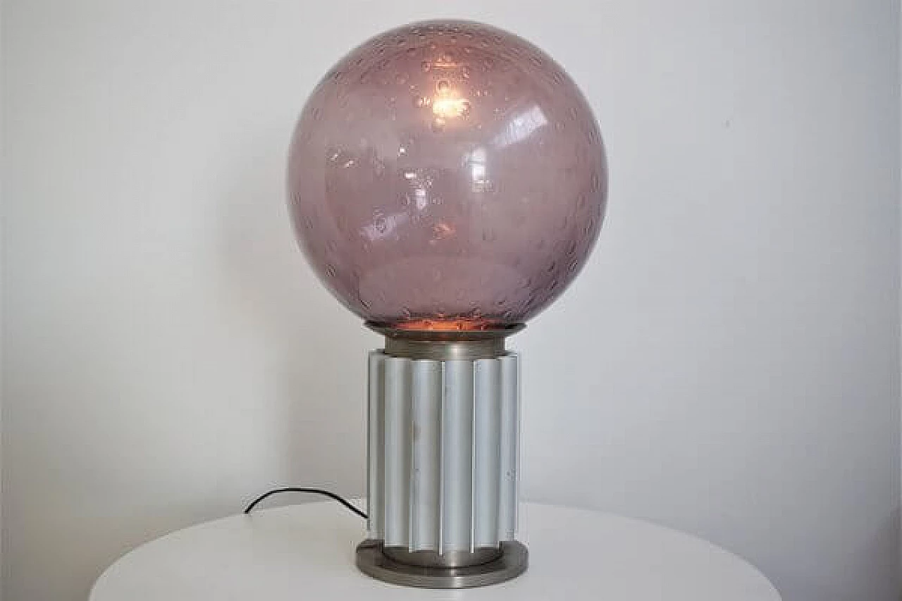 Lampada da tavolo a sfera in vetro soffiato viola, anni '60 1448669