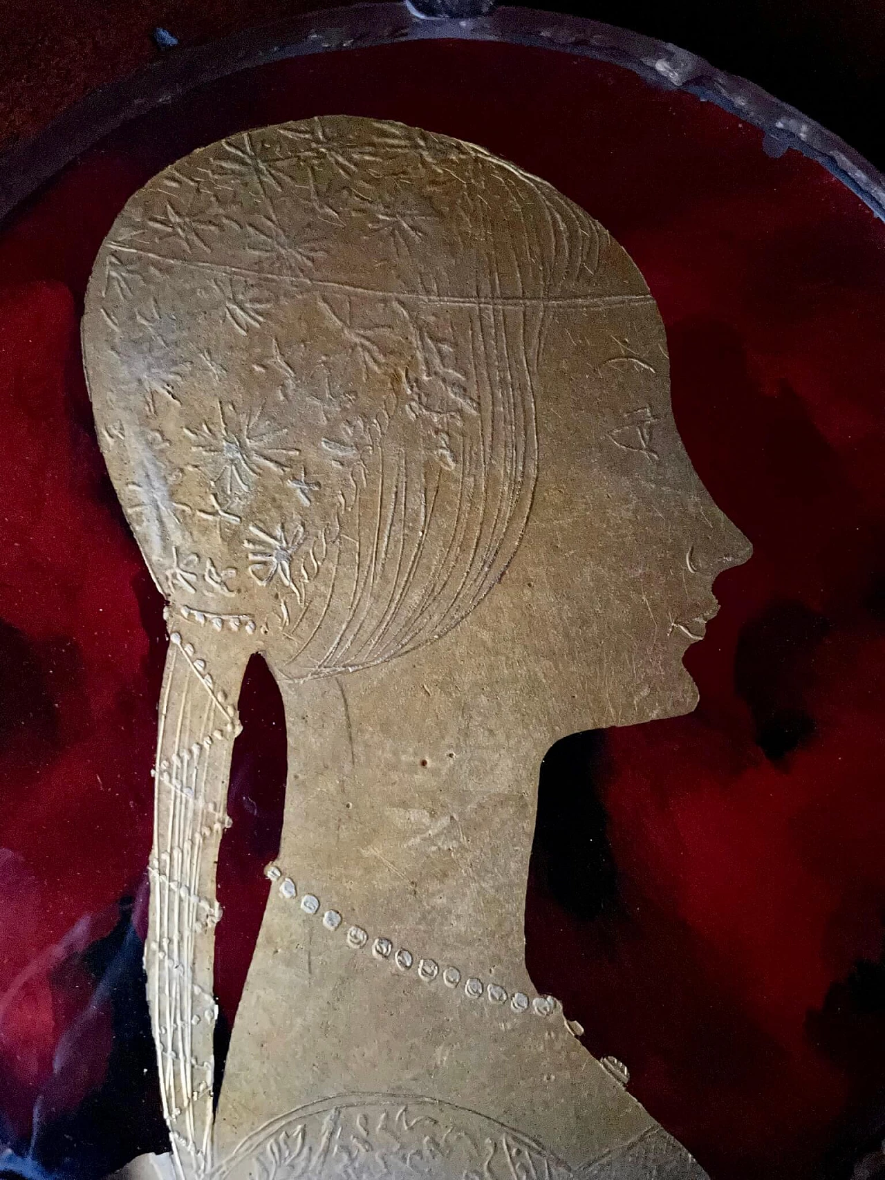 Tre profili femminili sotto vetro, anni '40 1450462