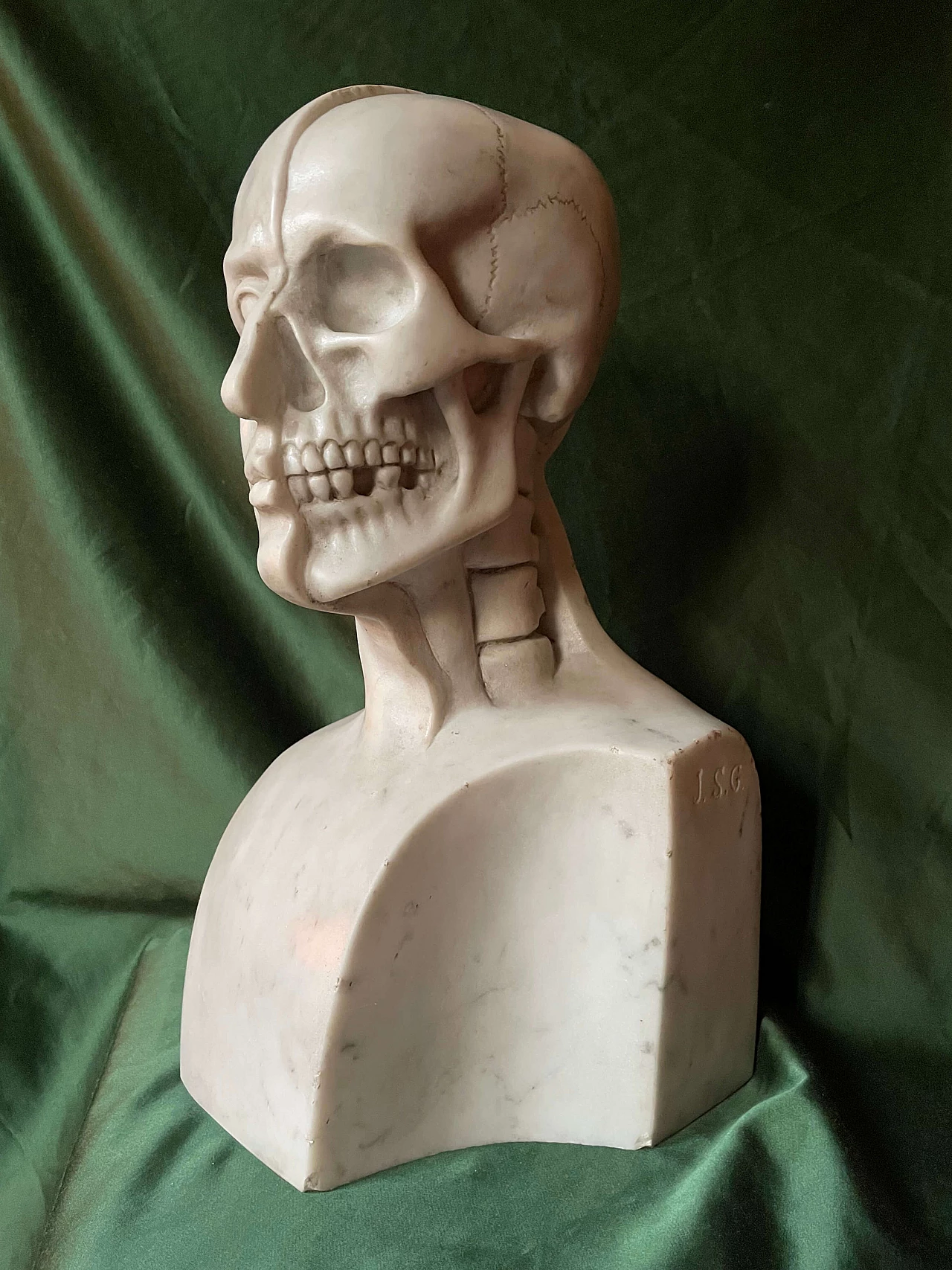 Carrara marble bust of Vanitas, 19th century 1450490