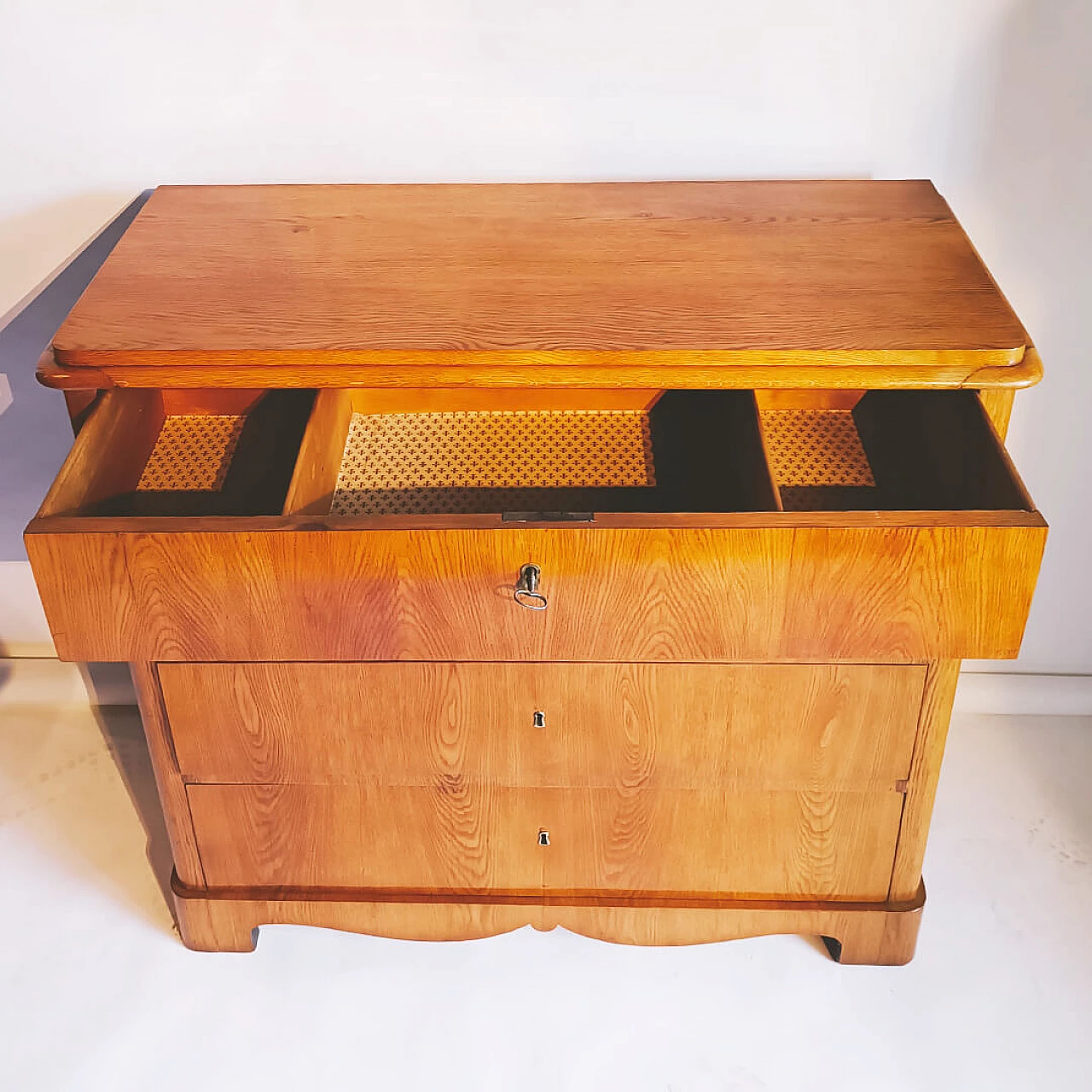 Comò biedermeier in olmo, del '800 1454252