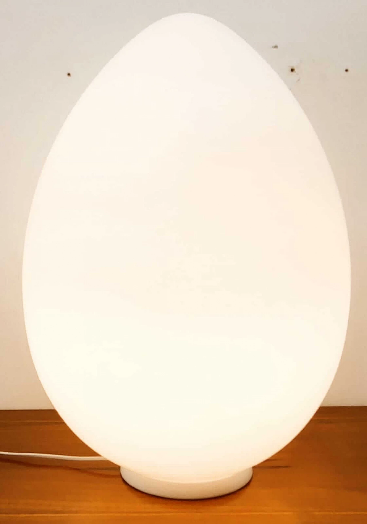 Lampada da tavolo a forma di uovo in vetro di Murano, anni '60 1455815