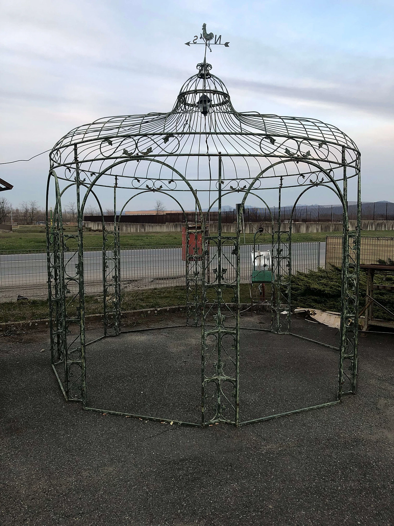Iron gazebo, 1960s 1458283