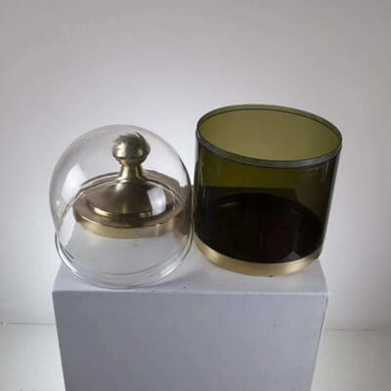 Contenitore per il ghiaccio in ottone e vetro acrilico ambrato, anni '60 1460247