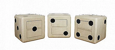 3 Cubi a dado con rotelle e due cassetti, anni '80