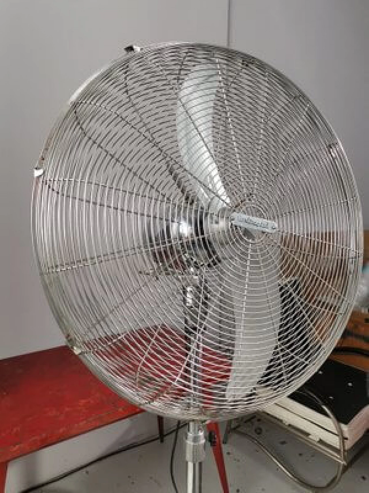 Cast iron and chrome metal fan by Continental, 1950s 1461343