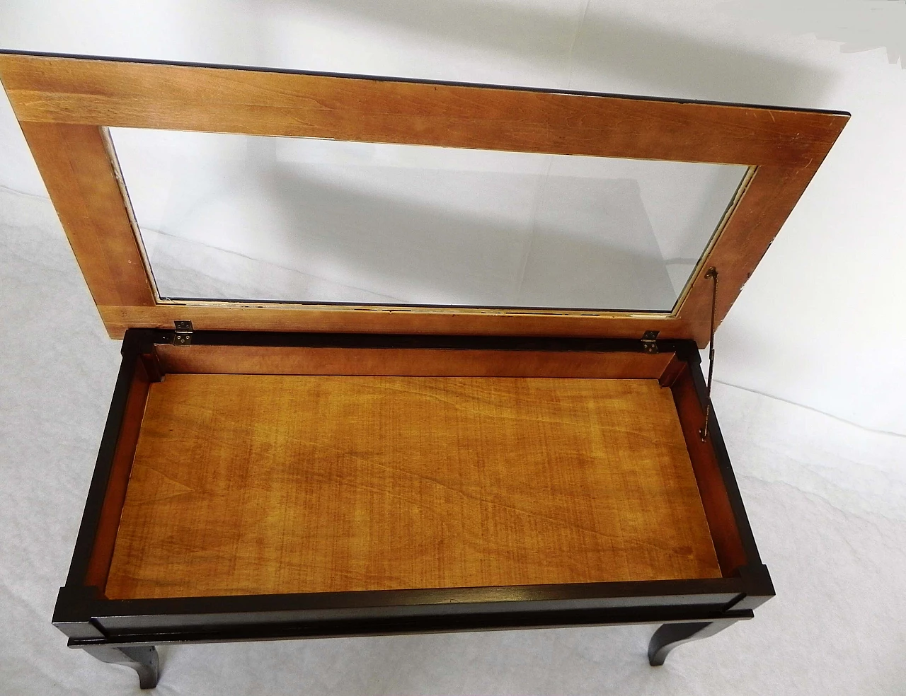 Tavolino in legno con piano apribile, anni '80 1462485
