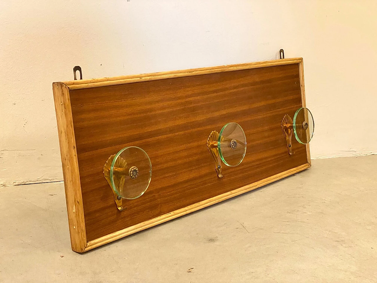 Appendiabiti da muro con ganci in vetro molato, anni '50 1462788