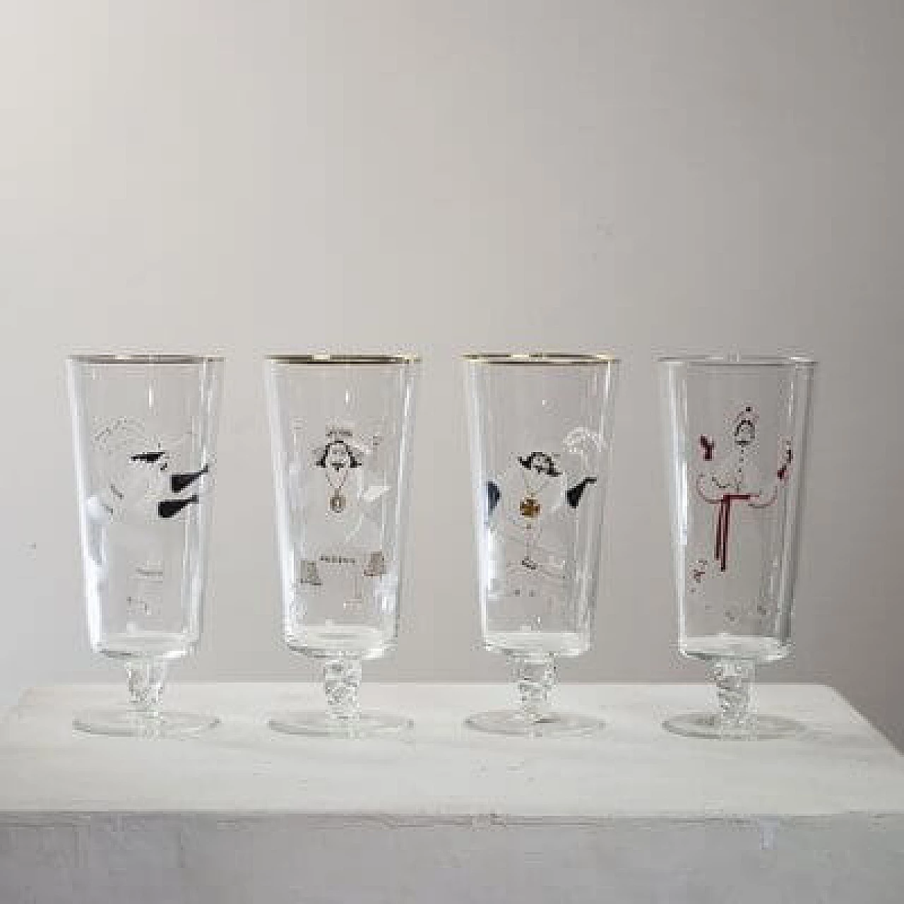 4 Bicchieri con tre moschettieri e cardinale Richelieu, anni '60 1463249