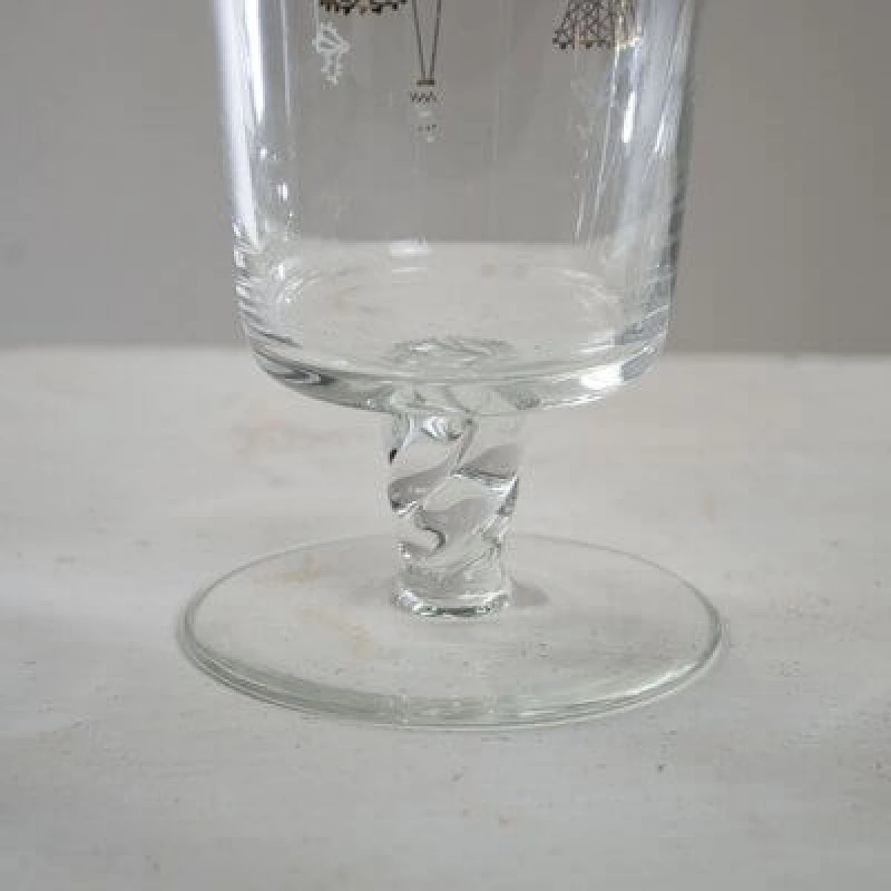 4 Glasses with three musketeers and Cardinal Richelieu, 1960s 1463254