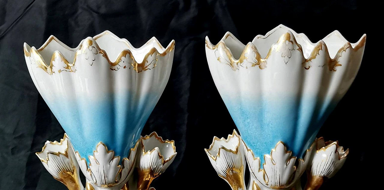Pair of wedding church vases in Porcelain de Paris, 19th century 1464091