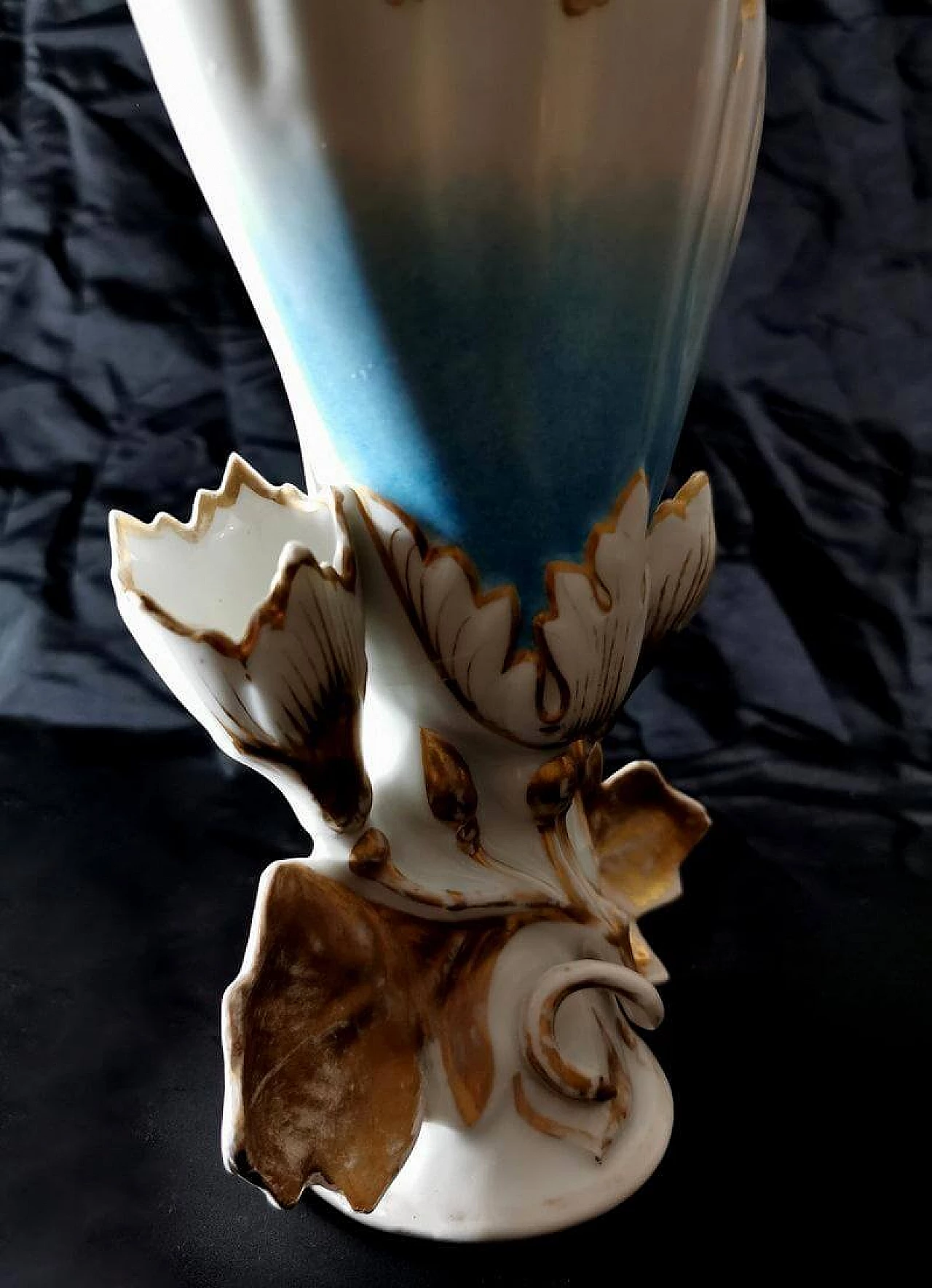 Pair of wedding church vases in Porcelain de Paris, 19th century 1464097