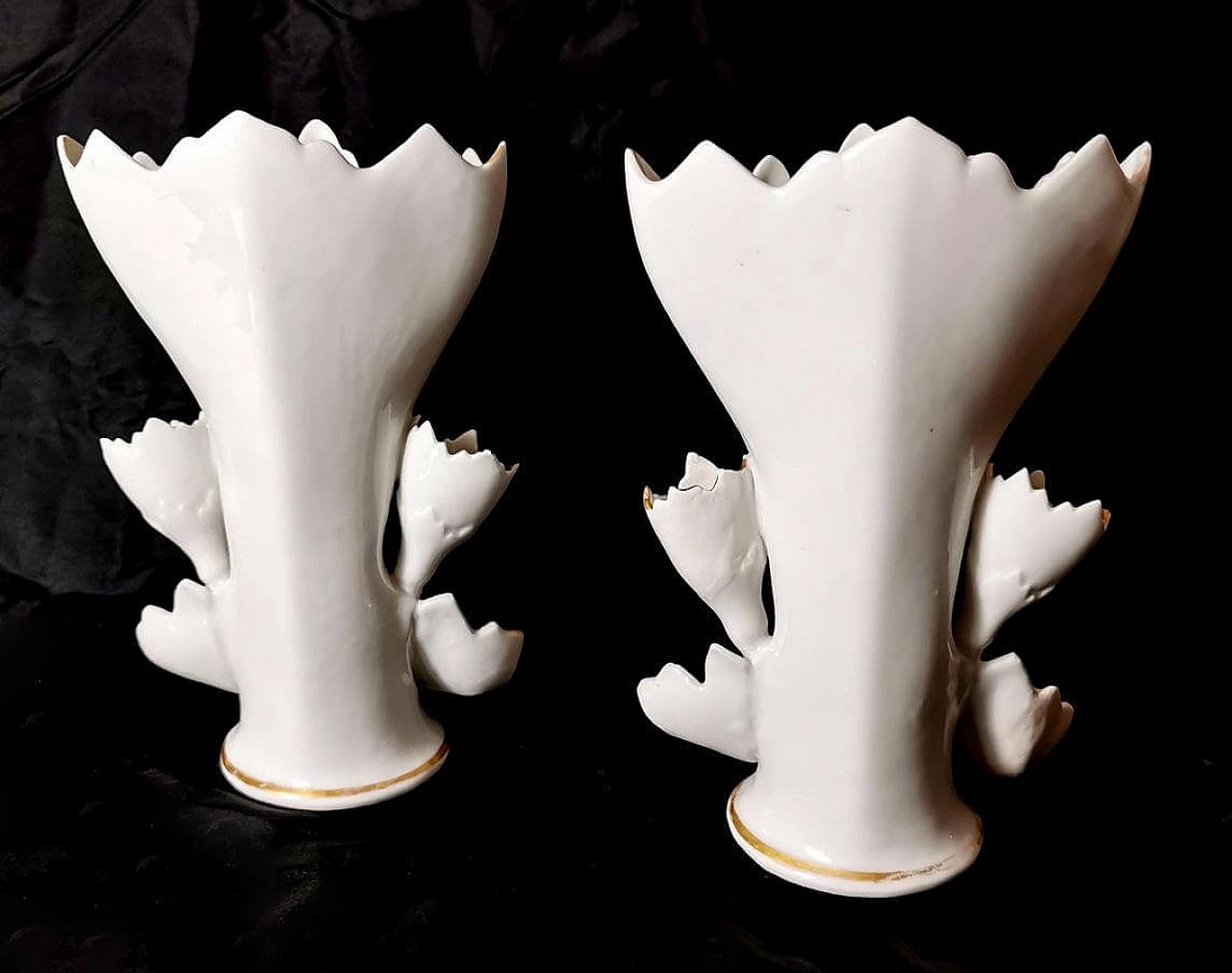Pair of wedding church vases in Porcelain de Paris, 19th century 1464098