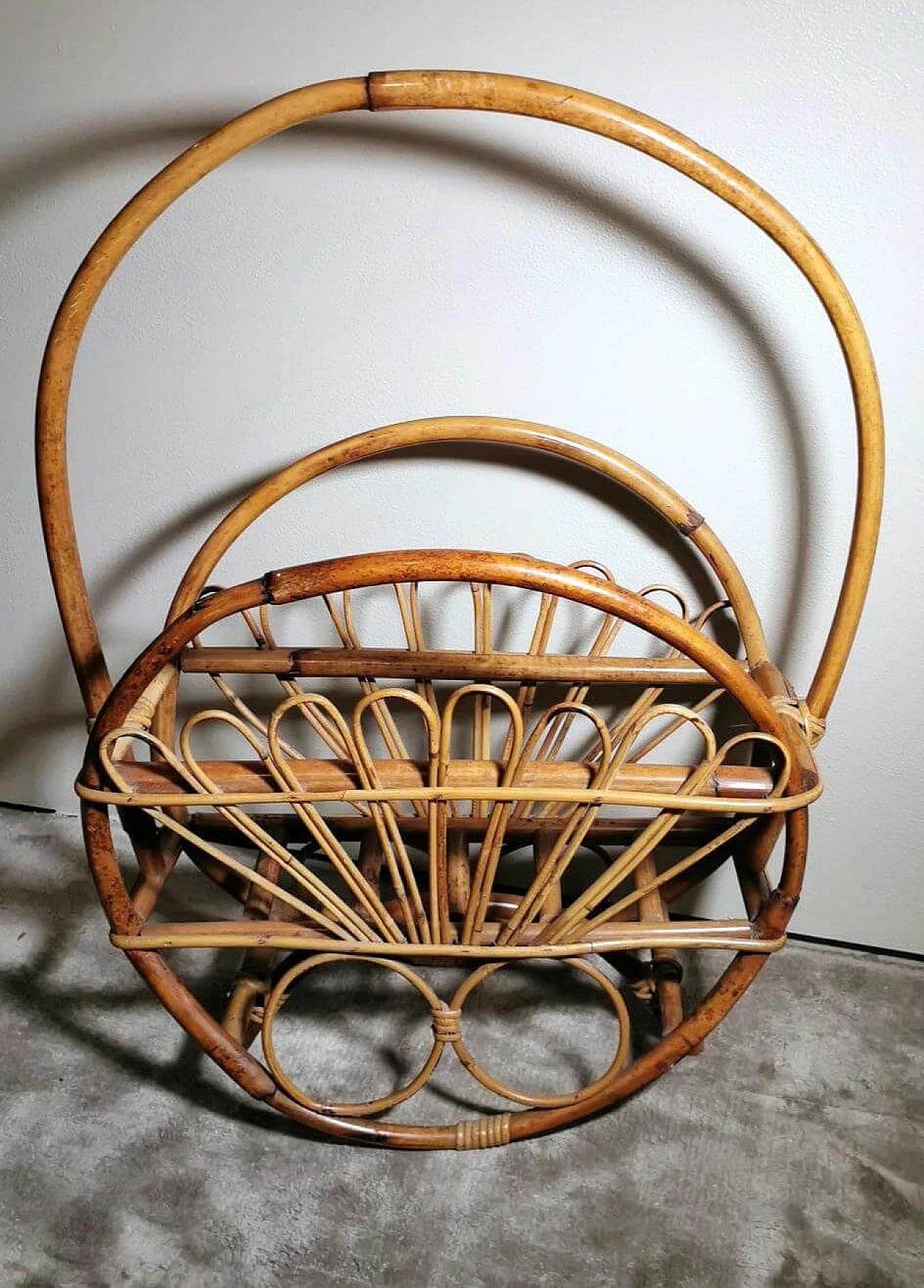 Magazine rack in the style of Franco Albini in bamboo and rattan, 1960s 1464282