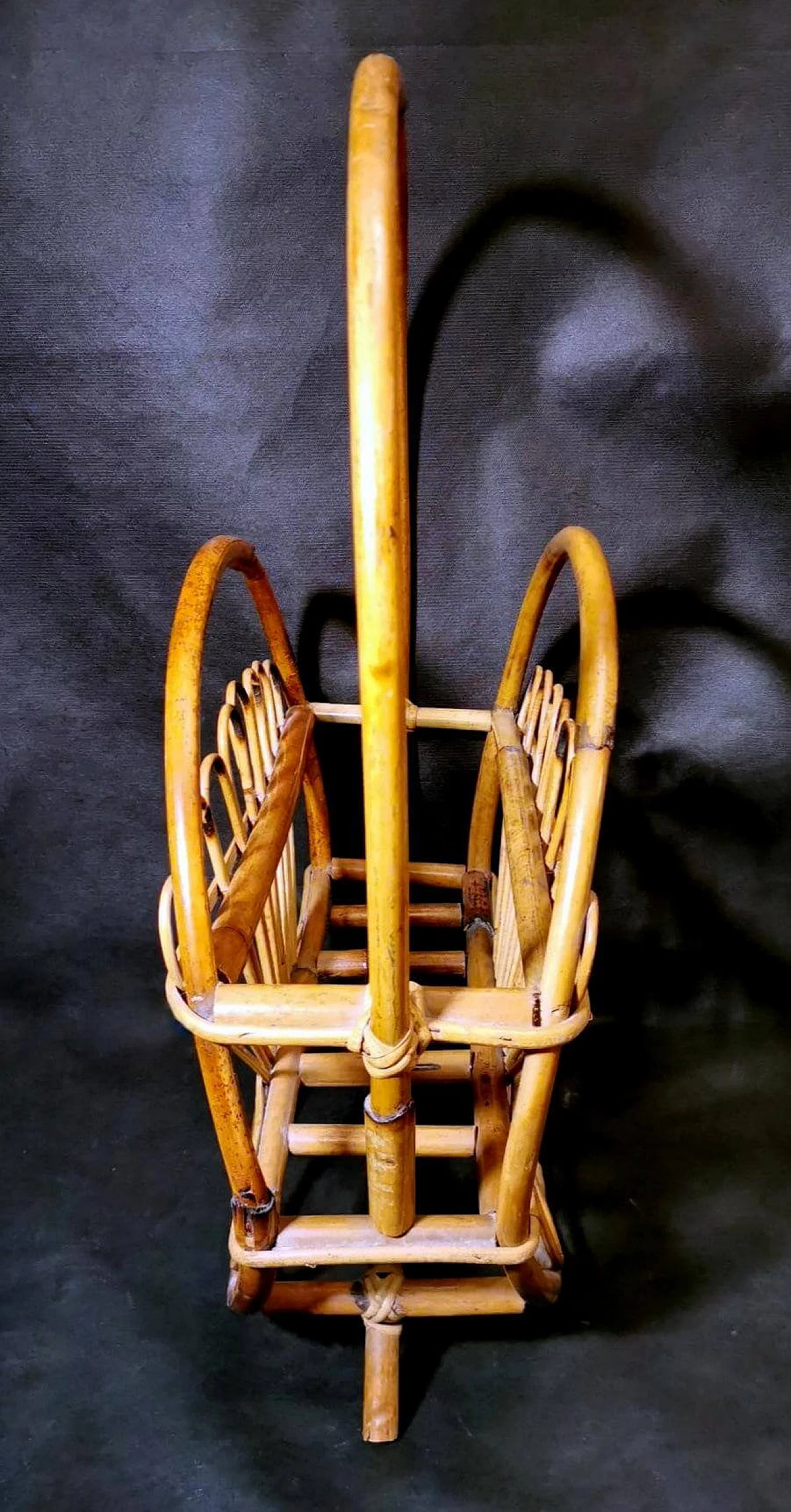 Magazine rack in the style of Franco Albini in bamboo and rattan, 1960s 1464283