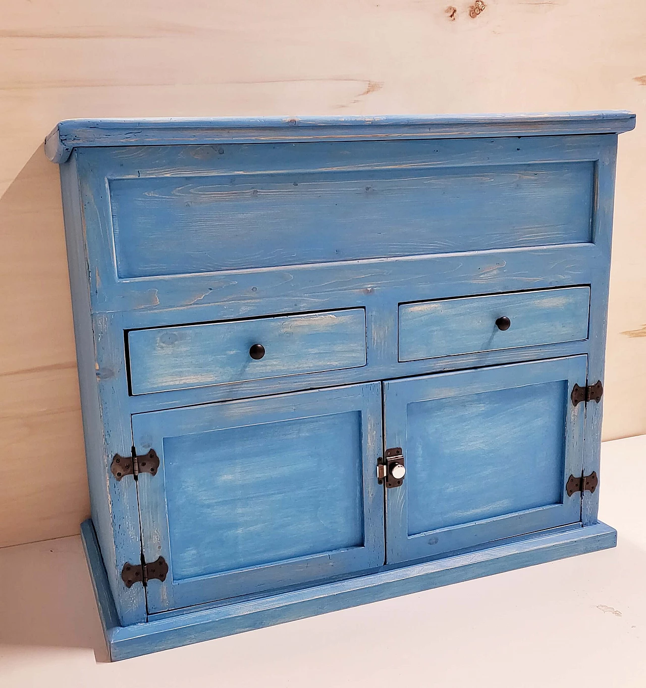 Madia in legno verniciata azzurra, inizio '900 1465237