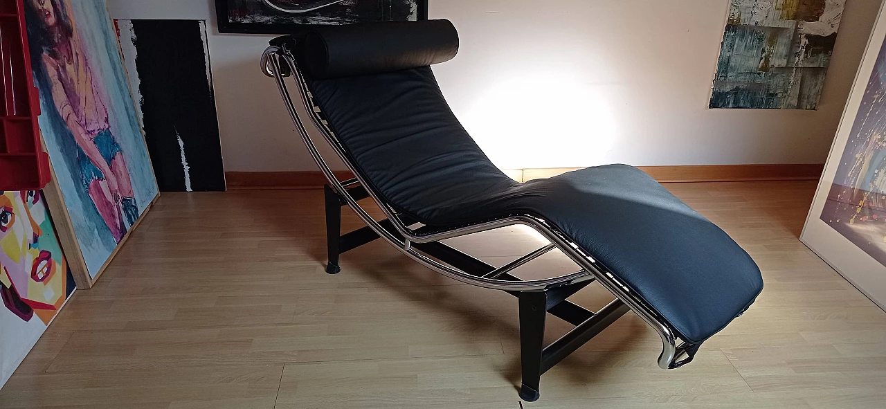 Chaise longue LC4 di Le Corbusier in pelle nera dal Alivar Mvsevm, anni '80 1467237