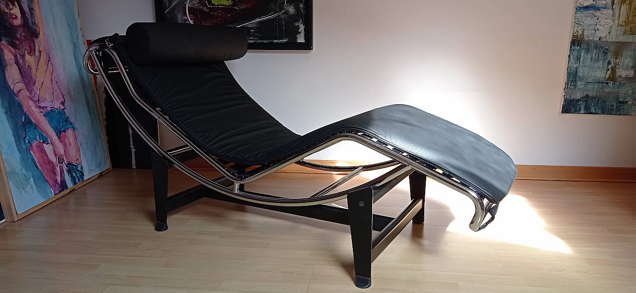 Chaise longue LC4 di Le Corbusier in pelle nera dal Alivar Mvsevm, anni '80 1467249