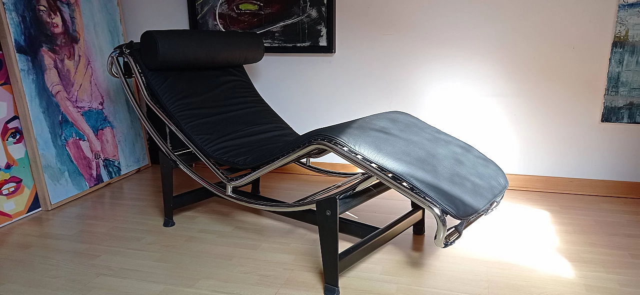 Chaise longue LC4 di Le Corbusier in pelle nera dal Alivar Mvsevm, anni '80 1467251