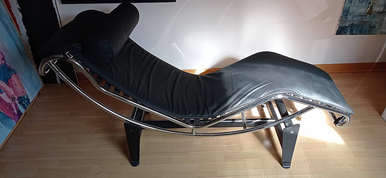 Chaise longue LC4 di Le Corbusier in pelle nera dal Alivar Mvsevm, anni '80 1467271