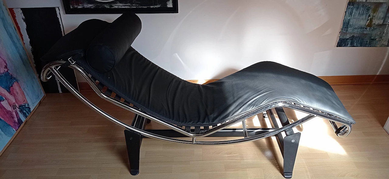 Chaise longue LC4 di Le Corbusier in pelle nera dal Alivar Mvsevm, anni '80 1467272