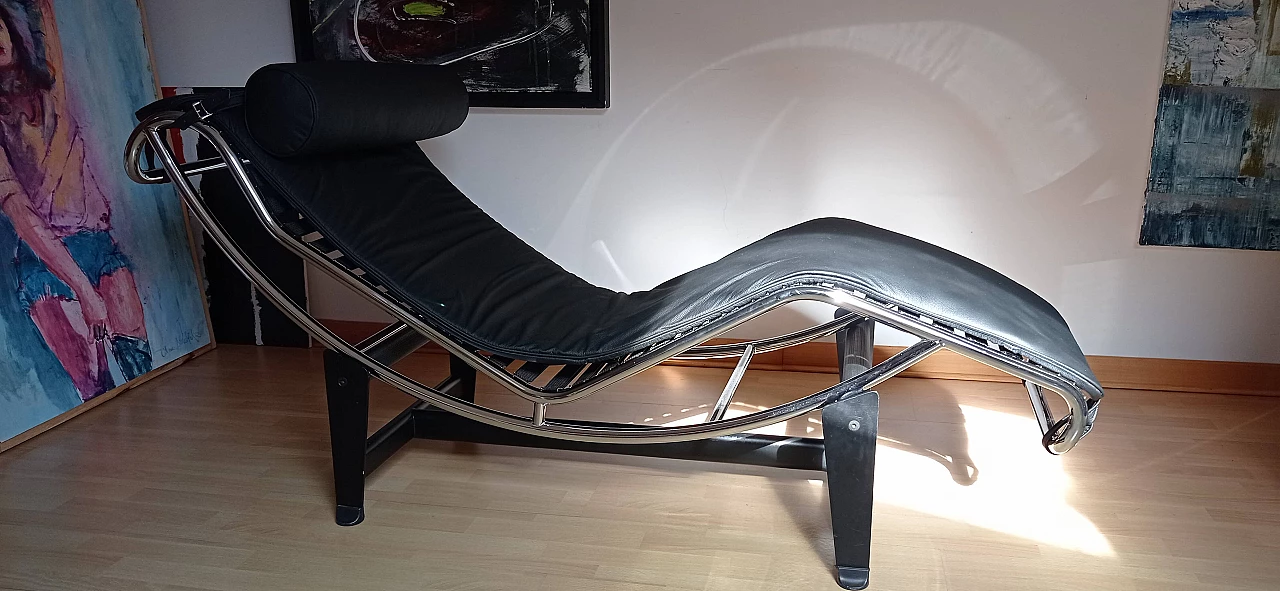 Chaise longue LC4 di Le Corbusier in pelle nera dal Alivar Mvsevm, anni '80 1467275