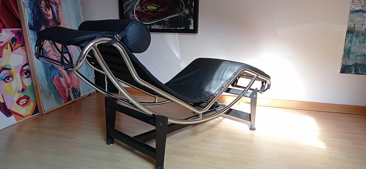 Chaise longue LC4 di Le Corbusier in pelle nera dal Alivar Mvsevm, anni '80 1467291