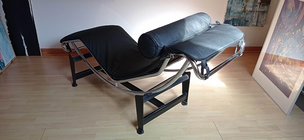 Chaise longue LC4 di Le Corbusier in pelle nera dal Alivar Mvsevm, anni '80 1467296