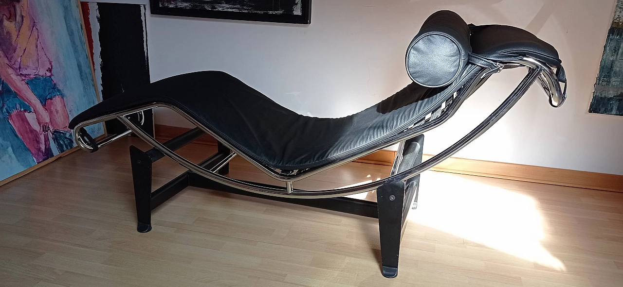 Chaise longue LC4 di Le Corbusier in pelle nera dal Alivar Mvsevm, anni '80 1467316