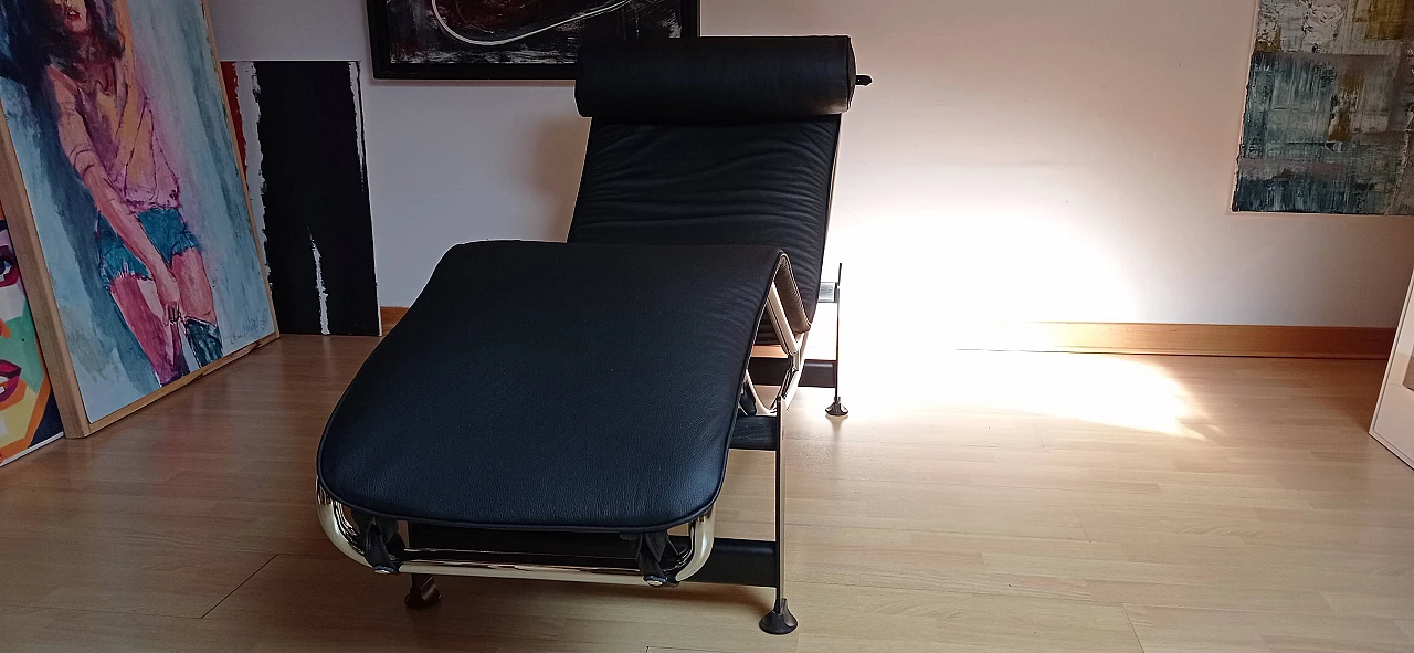 Chaise longue LC4 di Le Corbusier in pelle nera dal Alivar Mvsevm, anni '80 1467331