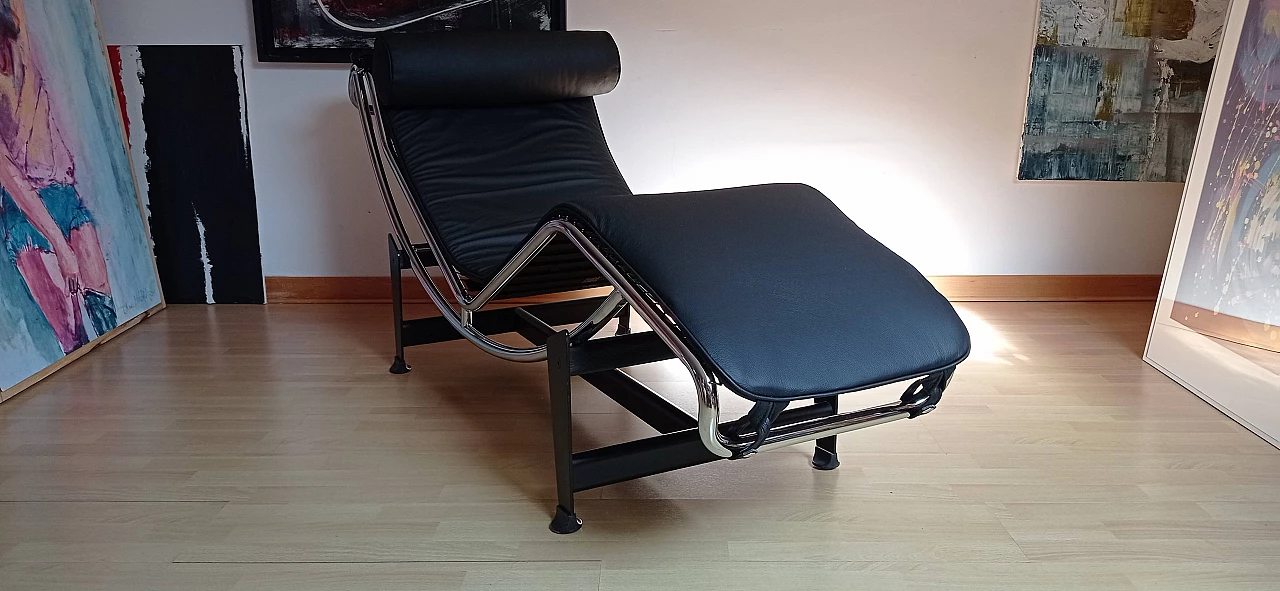 Chaise longue LC4 di Le Corbusier in pelle nera dal Alivar Mvsevm, anni '80 1467348