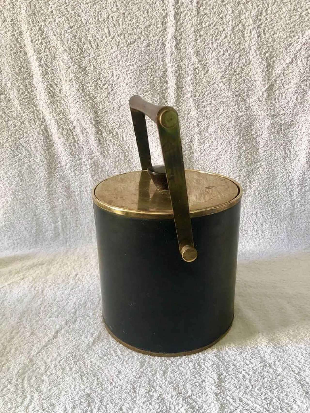 Ice bucket in wood, solid brass and plastic, 50s 1468244