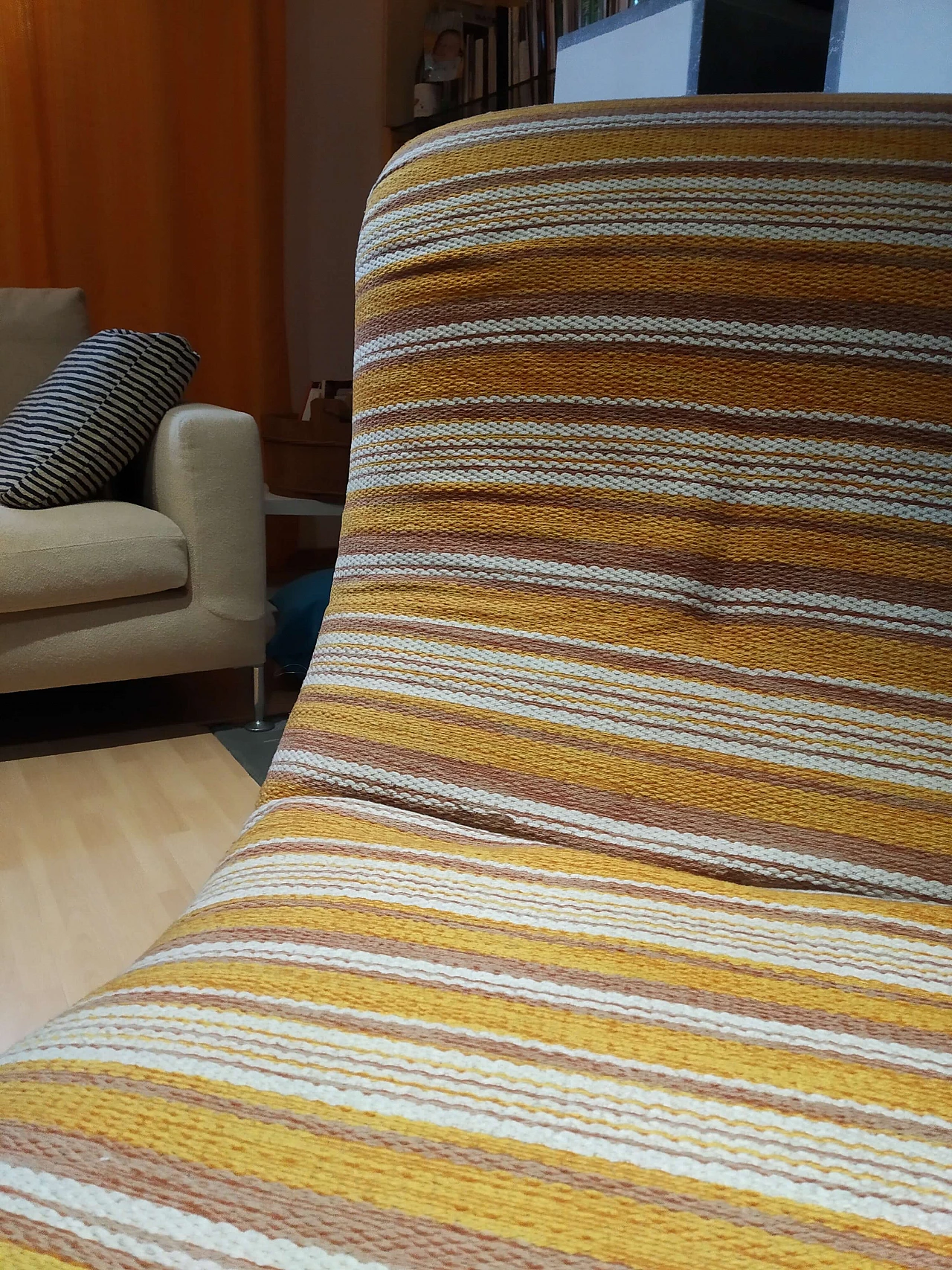 Poltrona Bruco rivestita in tessuto, anni '60 1469223