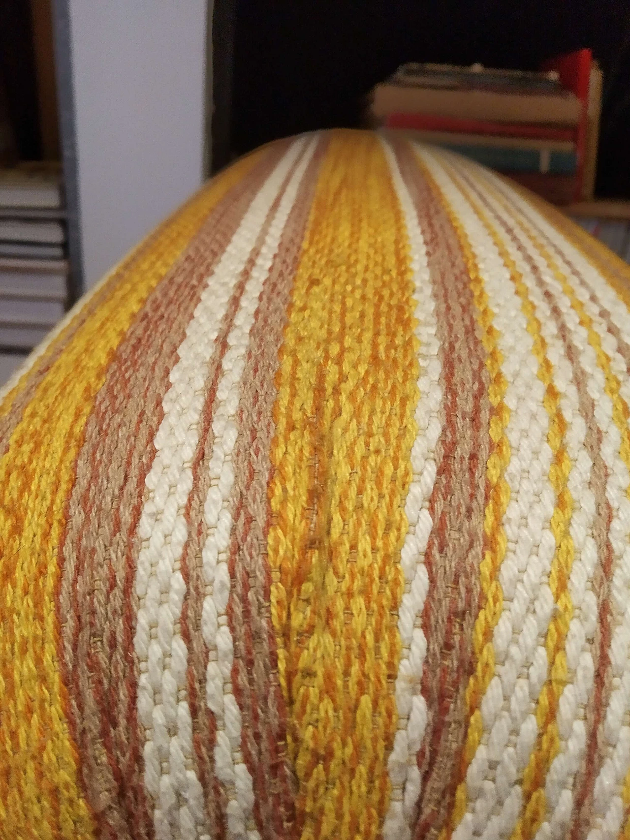 Poltrona Bruco rivestita in tessuto, anni '60 1469239