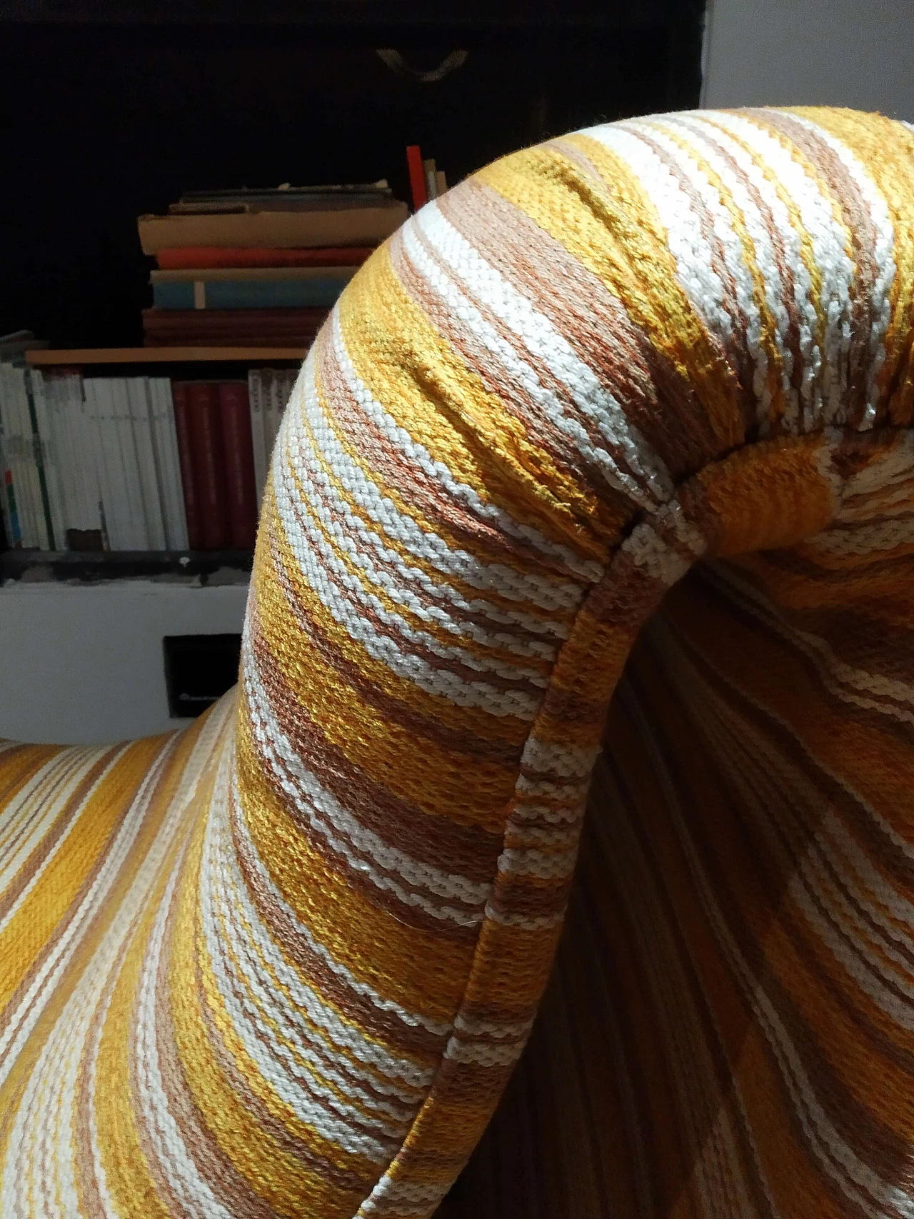 Poltrona Bruco rivestita in tessuto, anni '60 1469278