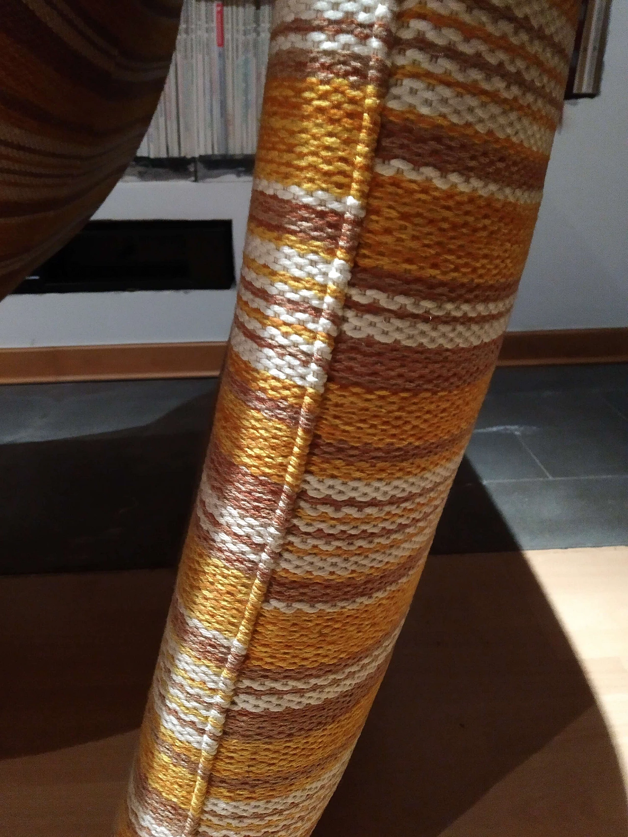 Poltrona Bruco rivestita in tessuto, anni '60 1469282