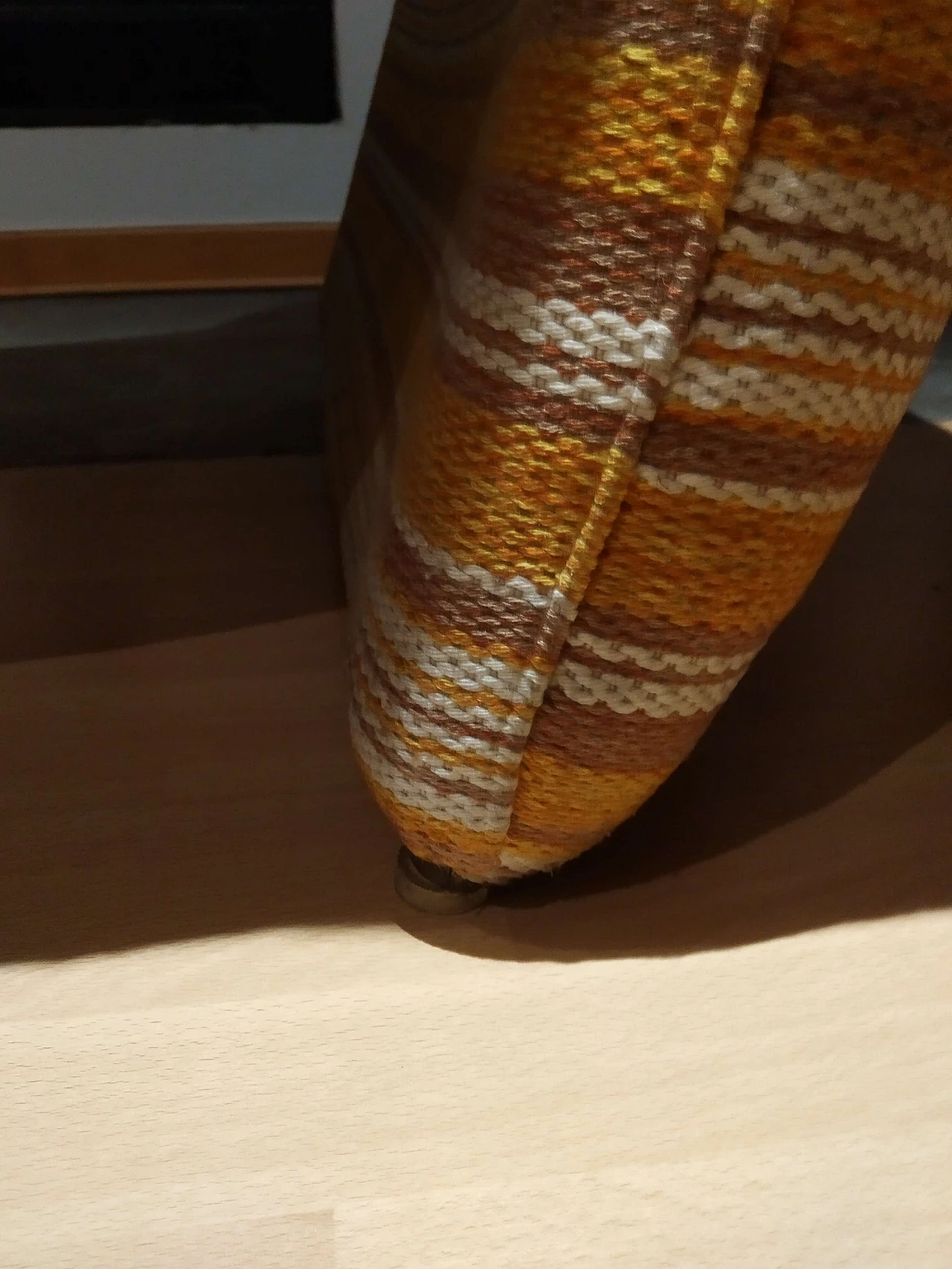 Poltrona Bruco rivestita in tessuto, anni '60 1469284