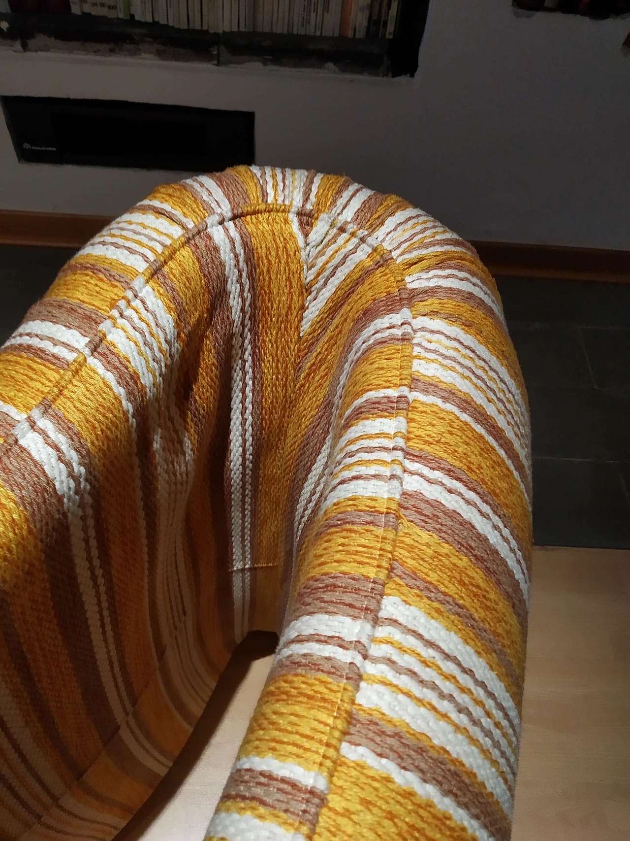 Poltrona Bruco rivestita in tessuto, anni '60 1469299