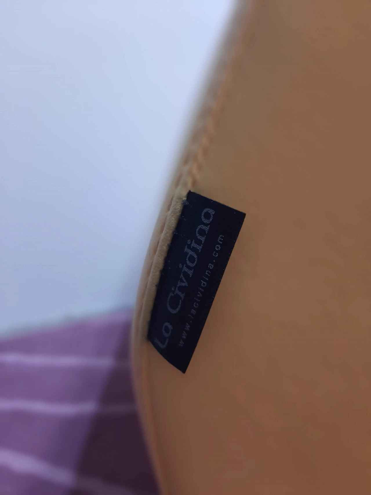 Poltrona Stones in pelle di Fulvio Bulfoni per La Cividina 1469400