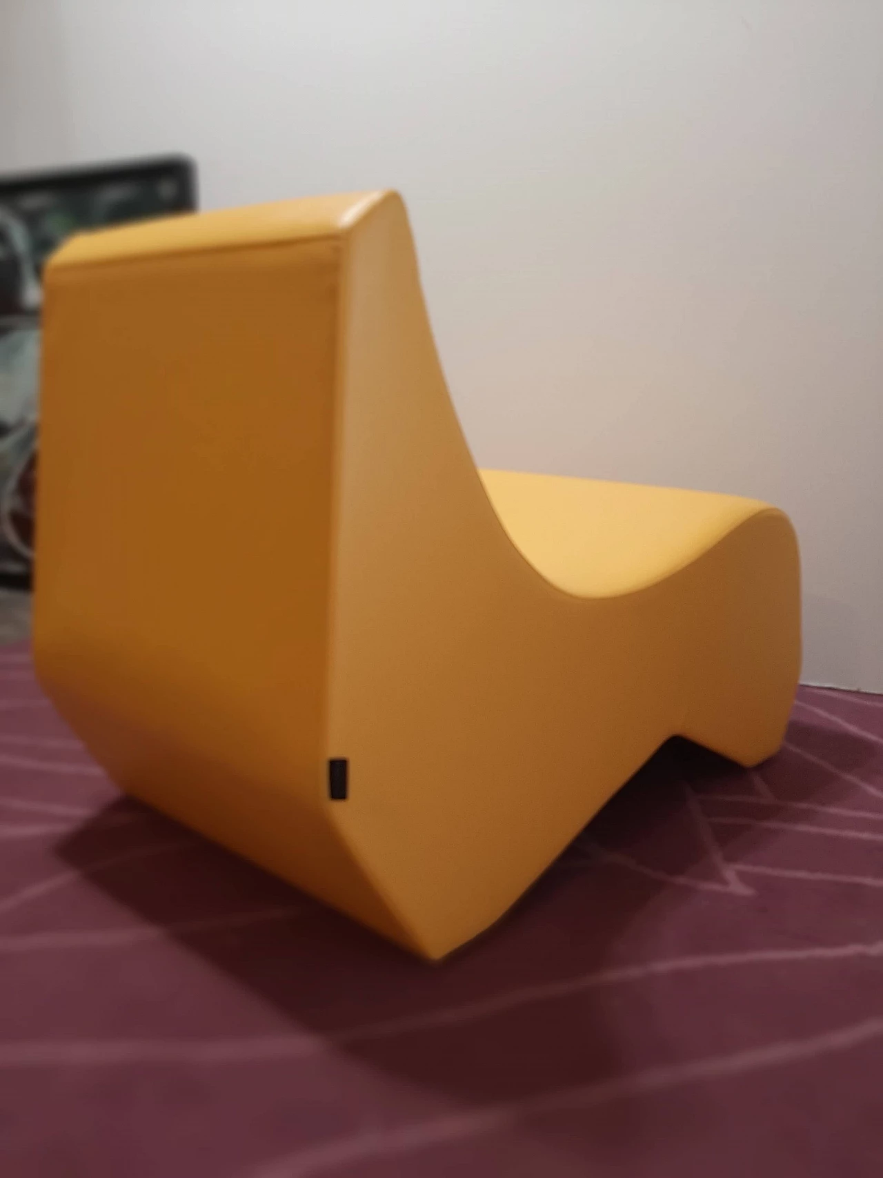 Poltrona Stones in pelle di Fulvio Bulfoni per La Cividina 1469427