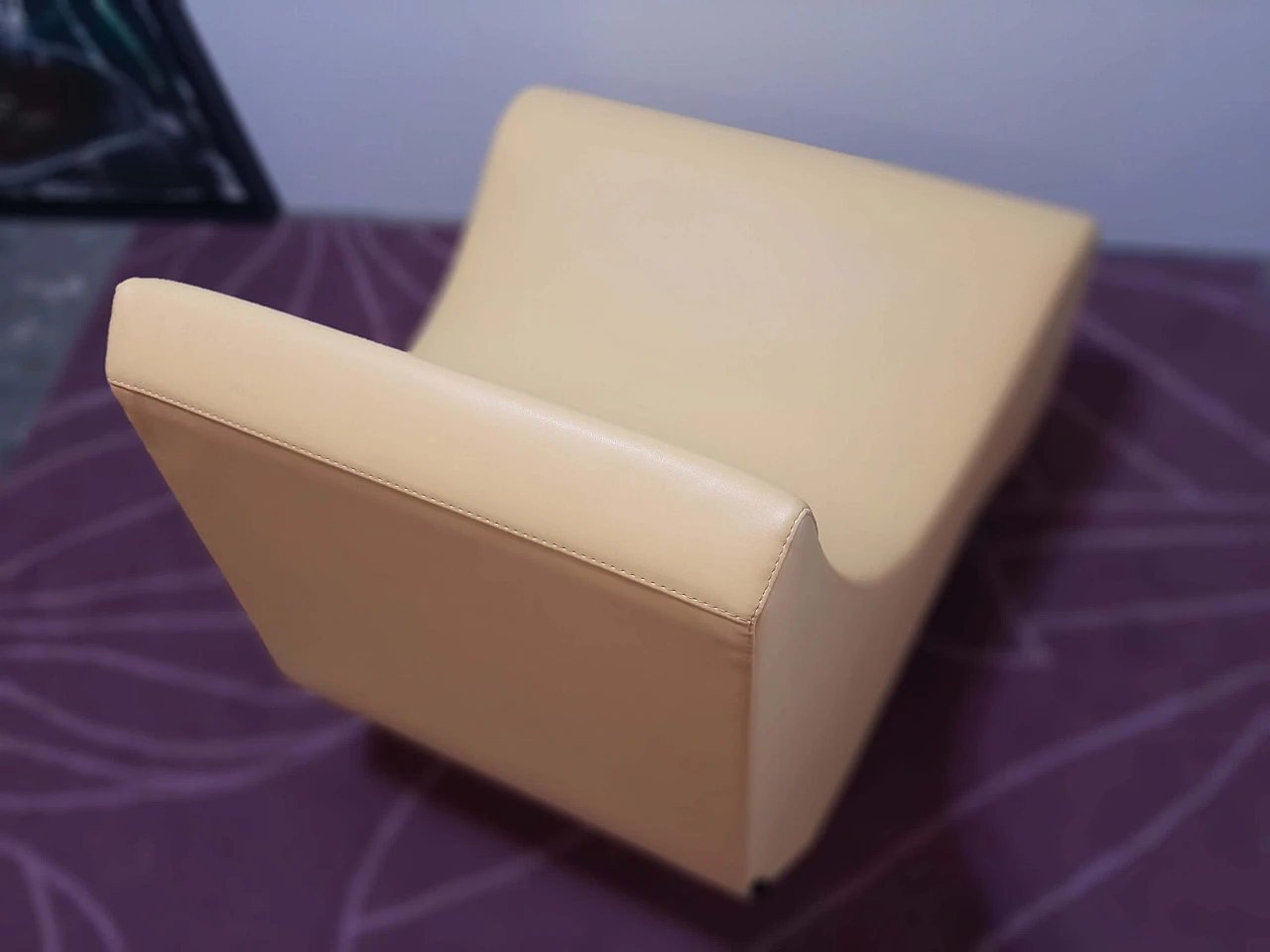 Poltrona Stones in pelle di Fulvio Bulfoni per La Cividina 1469429