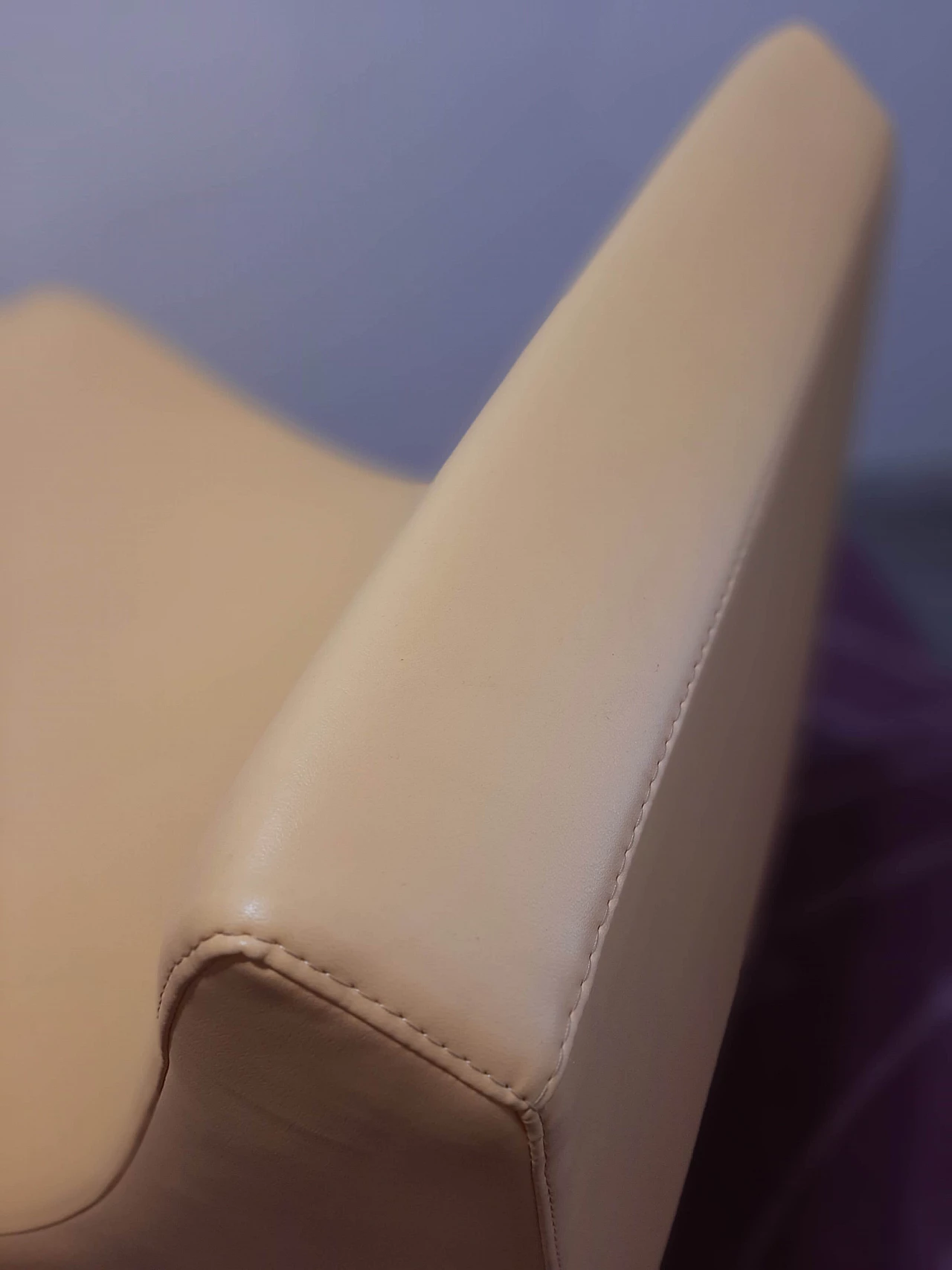 Poltrona Stones in pelle di Fulvio Bulfoni per La Cividina 1469435