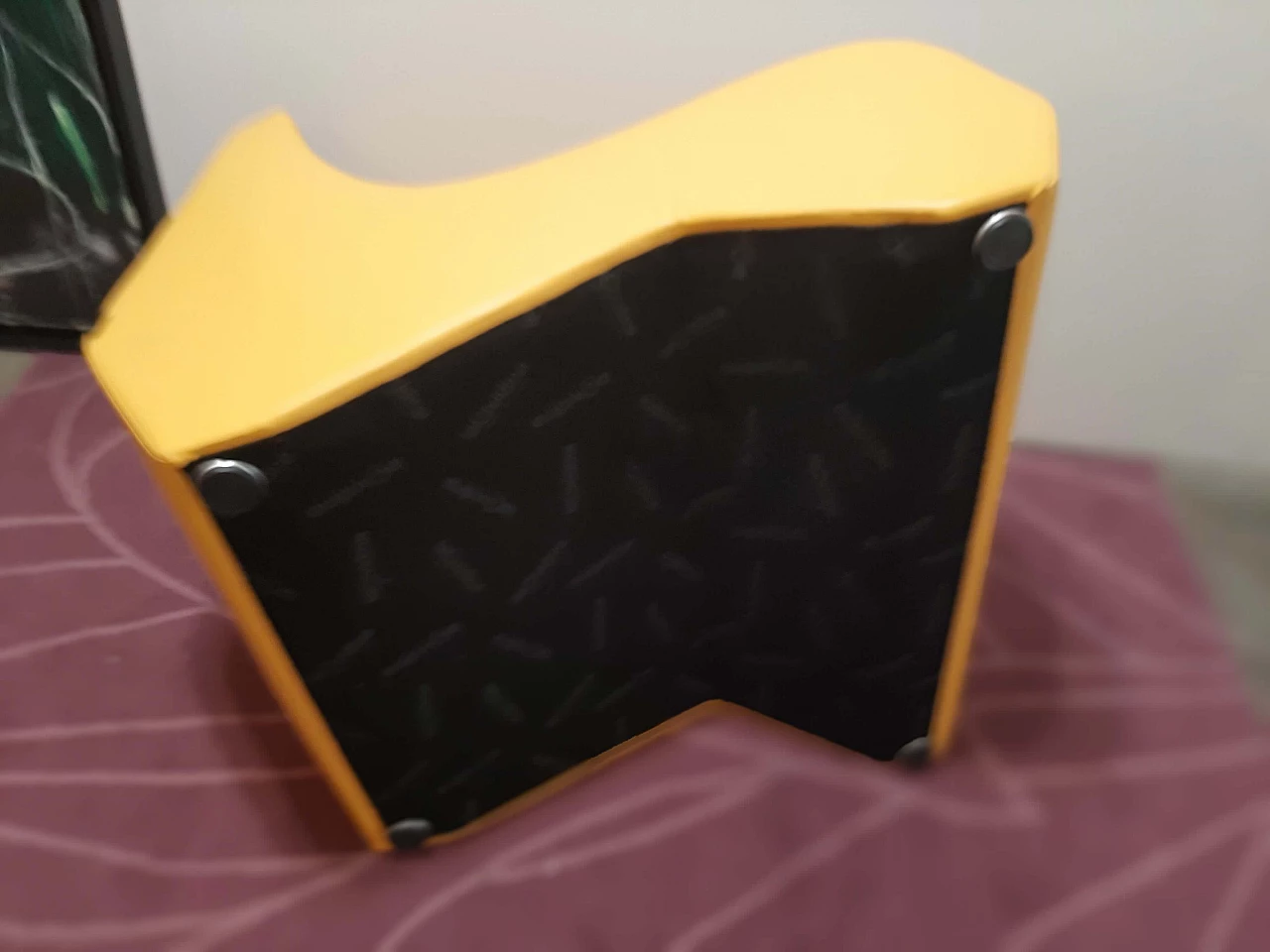 Poltrona Stones in pelle di Fulvio Bulfoni per La Cividina 1469449